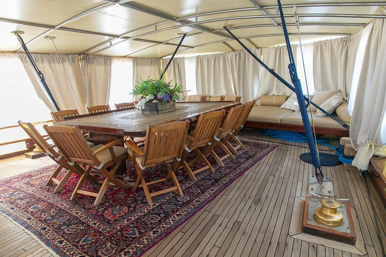 Venezia Boat San Marco Otel 0*, Venedik İtalya